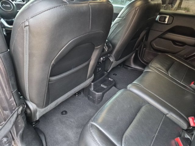 2019 Jeep Wrangler Unlimited Sahara Altitude 4x4
