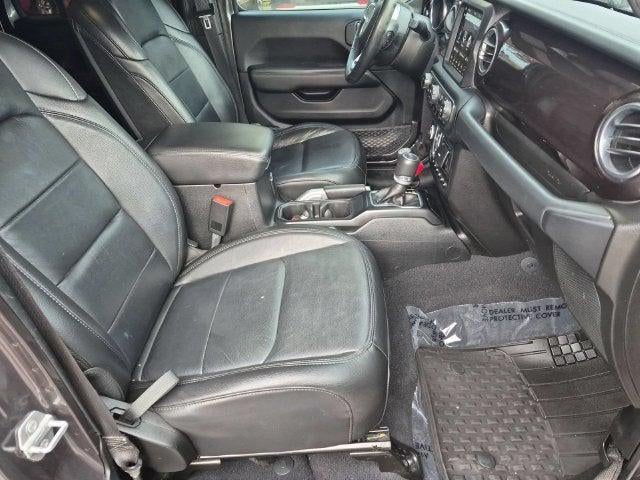 2019 Jeep Wrangler Unlimited Sahara Altitude 4x4
