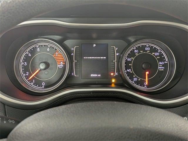 2016 Jeep Cherokee Sport