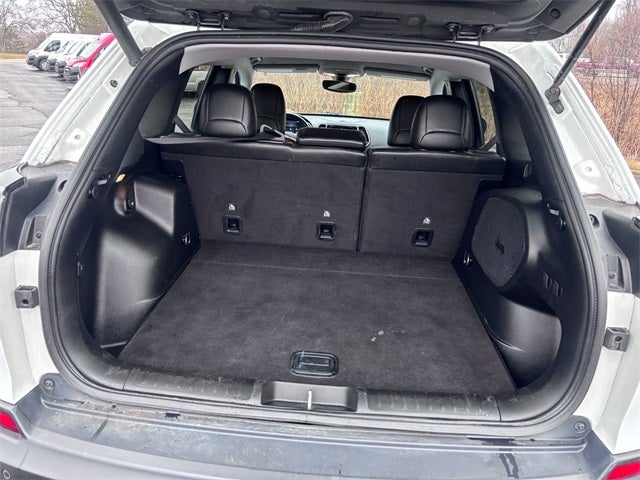 2020 Jeep Cherokee Limited FWD