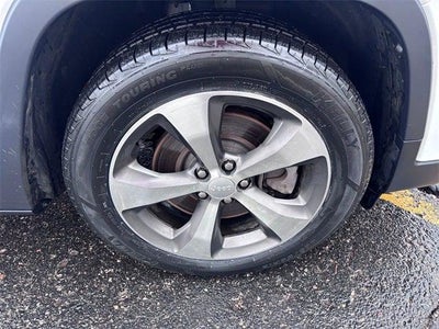 2020 Jeep Cherokee Limited FWD