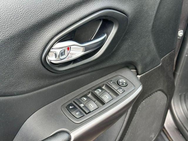 2021 Jeep Cherokee Latitude Lux 4x4