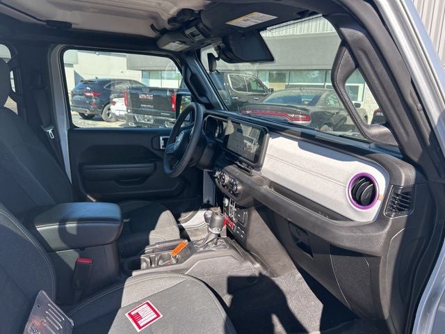 2024 Jeep Wrangler 4-Door Willys 4x4