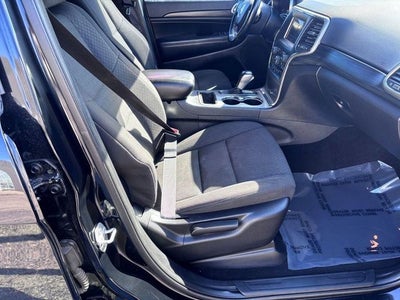 2020 Jeep Grand Cherokee Laredo E 4x4