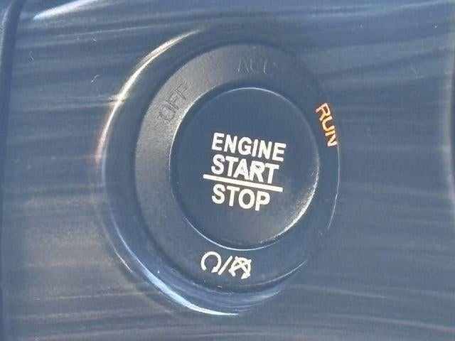 2020 Jeep Grand Cherokee Laredo E 4x4