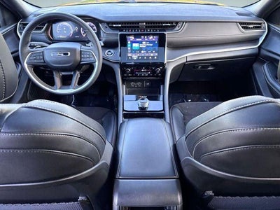 2023 Jeep Grand Cherokee Altitude 4x4