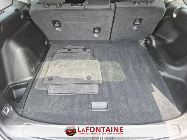 2023 Jeep Grand Cherokee Laredo 4x4