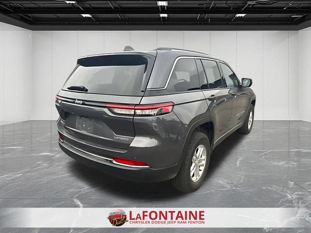 2023 Jeep Grand Cherokee Laredo 4x4