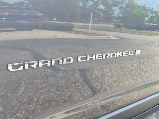 2023 Jeep Grand Cherokee Laredo 4x4