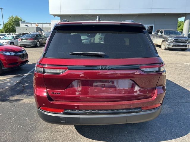 2023 Jeep Grand Cherokee Altitude X 4x4