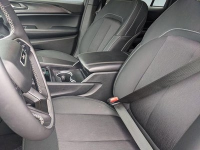 2025 Jeep Grand Cherokee Laredo X 4x4