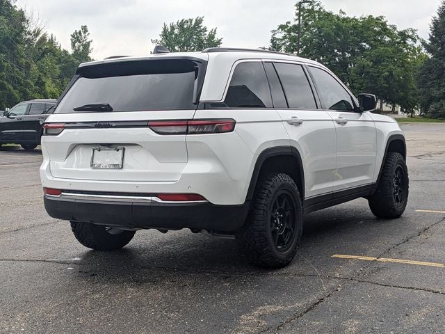2025 Jeep Grand Cherokee Laredo X 4x4