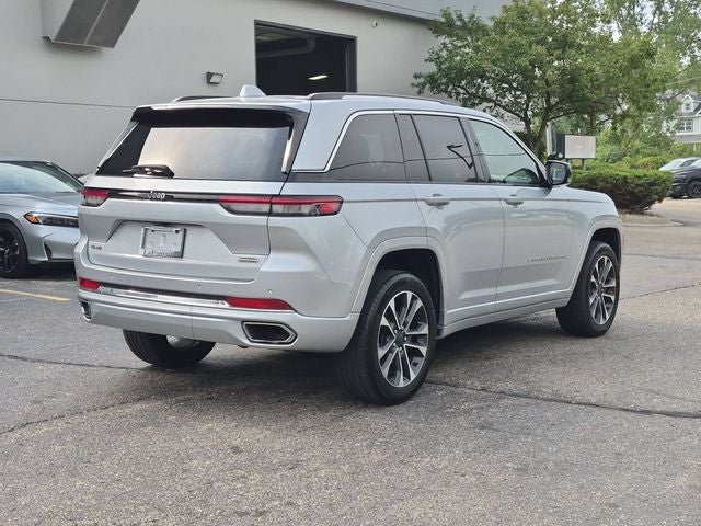 2022 Jeep Grand Cherokee Overland 4x4