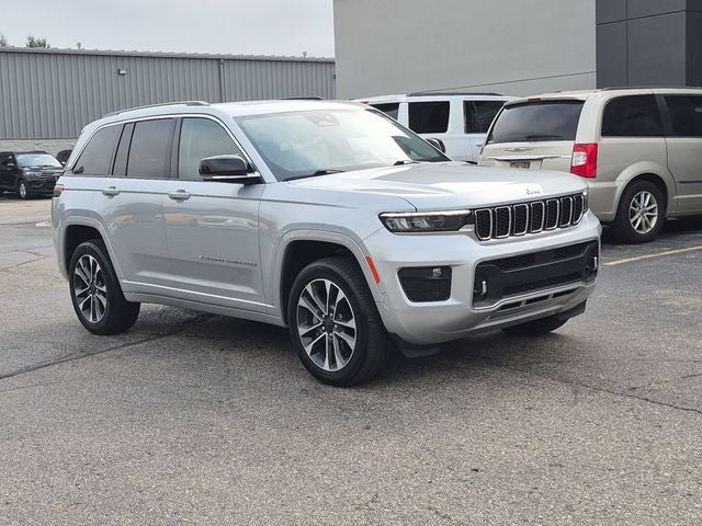 2022 Jeep Grand Cherokee Overland 4x4