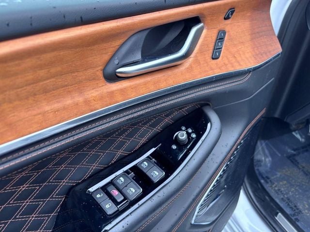 2022 Jeep Grand Cherokee Summit Reserve 4x4