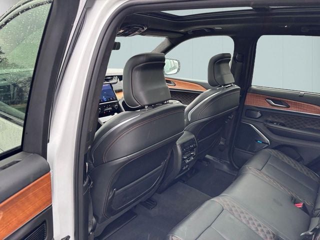 2022 Jeep Grand Cherokee Summit Reserve 4x4