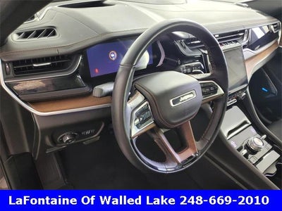 2022 Jeep Grand Cherokee Summit 4x4