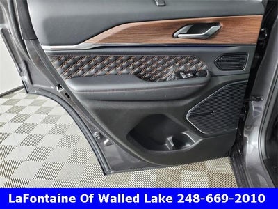 2022 Jeep Grand Cherokee Summit 4x4