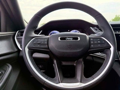 2023 Jeep Grand Cherokee L Altitude 4x4