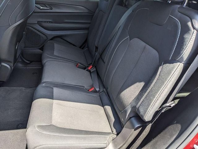 2024 Jeep Grand Cherokee L Laredo X 4x4