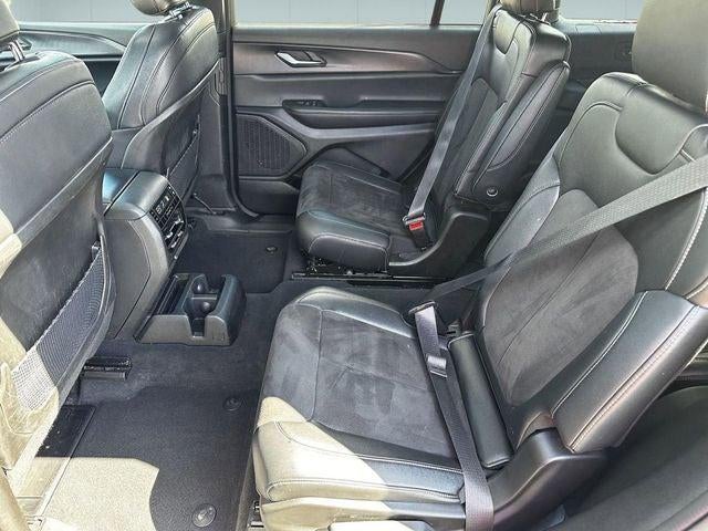 2024 Jeep Grand Cherokee L Altitude X 4x4