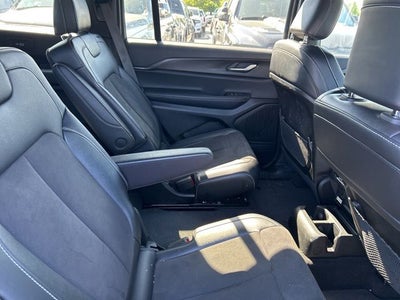 2024 Jeep Grand Cherokee L Altitude X 4x4