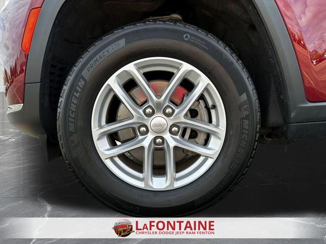 2023 Jeep Grand Cherokee L Laredo 4x4