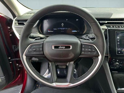 2023 Jeep Grand Cherokee L Laredo 4x4