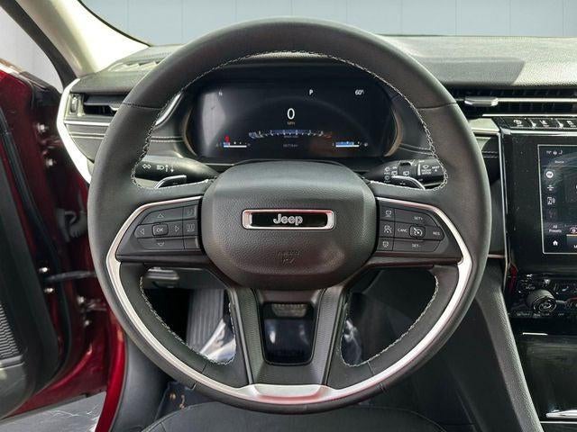 2023 Jeep Grand Cherokee L Laredo 4x4