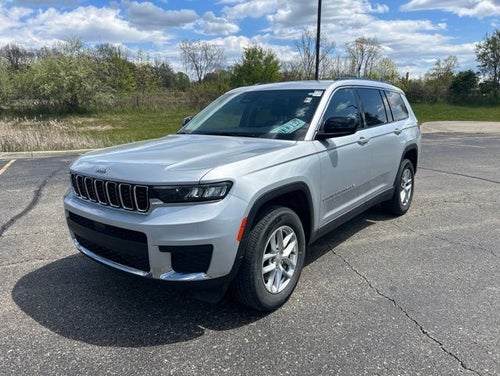 2023 Jeep Grand Cherokee L Laredo 4x4
