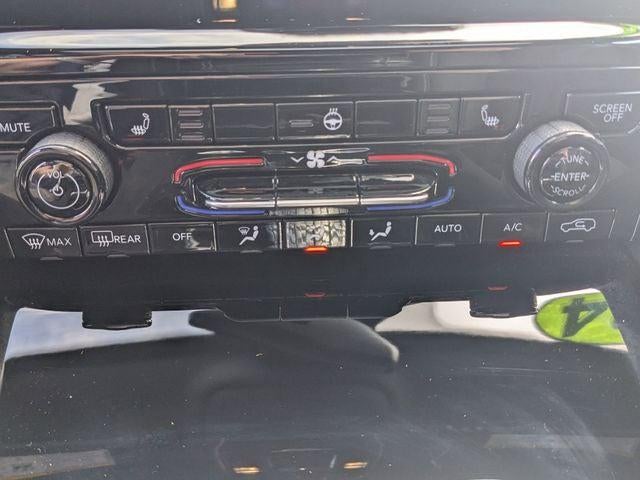 2024 Jeep Grand Cherokee L Laredo X 4x4