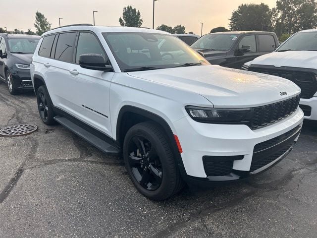 2023 Jeep Grand Cherokee L Altitude 4x4