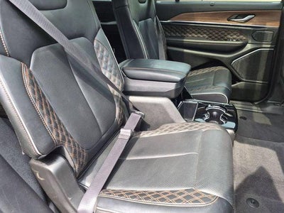 2023 Jeep Grand Cherokee L Summit 4x4