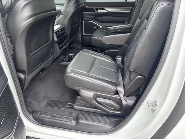2025 Jeep Wagoneer L Series II 4x4