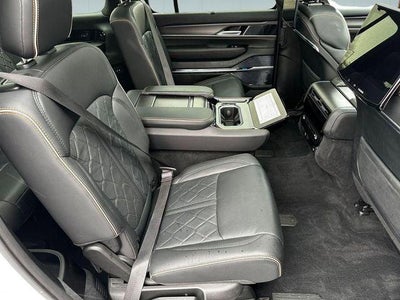 2024 Jeep Grand Wagoneer L Series III Obsidian 4x4