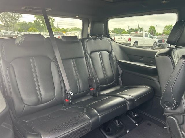 2022 Jeep Wagoneer Series III 4x4