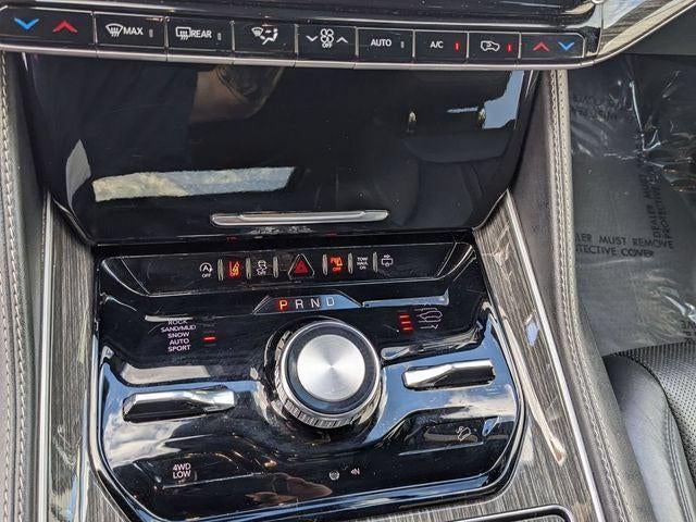 2022 Jeep Wagoneer Series III 4x4