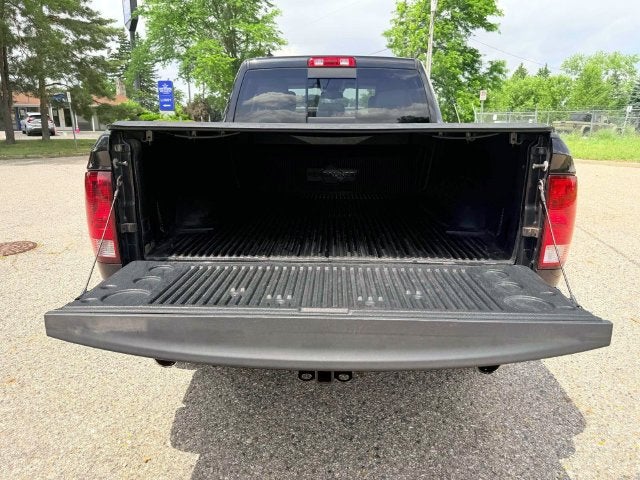 2018 RAM 1500 Big Horn Quad Cab 4x4 6'4' Box