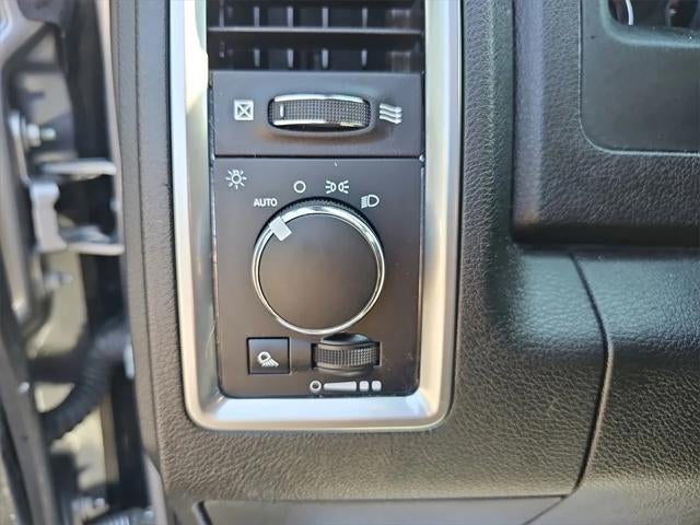 2021 RAM 1500 Classic Warlock Quad Cab 4x4 6'4' Box