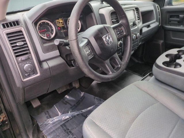 2017 RAM 1500 Express Crew Cab 4x4 5'7' Box