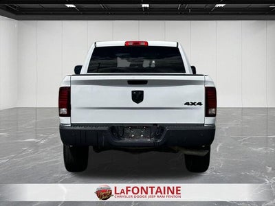 2024 RAM 1500 Classic Warlock Crew Cab 4x4 5'7' Box