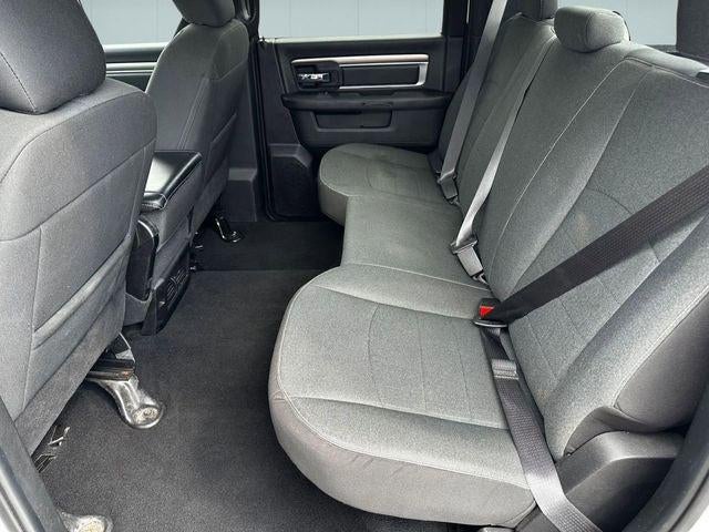2024 RAM 1500 Classic Warlock Crew Cab 4x4 5'7' Box