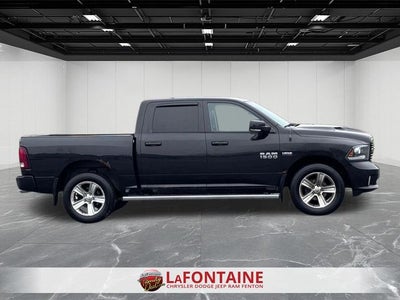 2016 RAM 1500 Sport