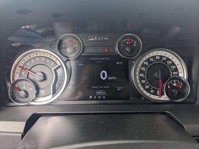 2017 RAM 1500 Laramie Crew Cab 4x4 5'7' Box