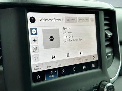 2022 RAM 1500 Big Horn Crew Cab 4x4 5'7' Box