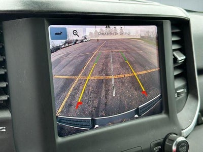 2022 RAM 1500 Big Horn Crew Cab 4x4 5'7' Box