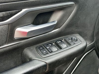 2019 RAM 1500 Big Horn/Lone Star Crew Cab 4x4 5'7' Box