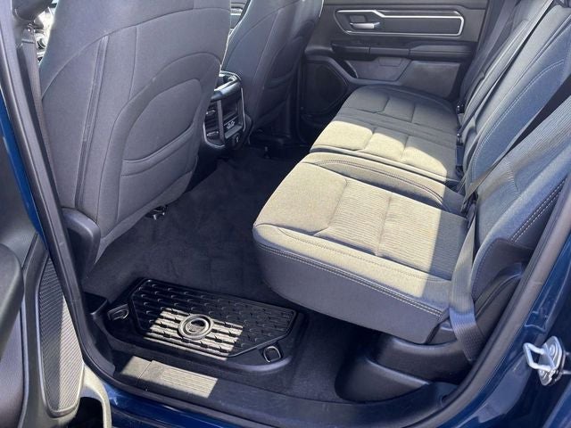 2021 RAM 1500 Big Horn Crew Cab 4x4 5'7' Box