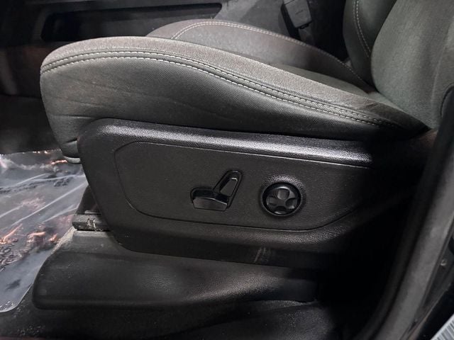 2019 RAM 1500 Big Horn/Lone Star Crew Cab 4x4 5'7' Box