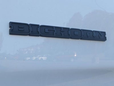 2020 RAM 1500 Big Horn Crew Cab 4x4 5'7' Box